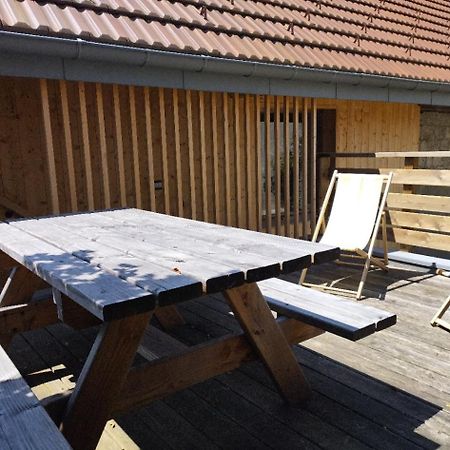 Logement Entre Lac Et Montagne Анси Екстериор снимка